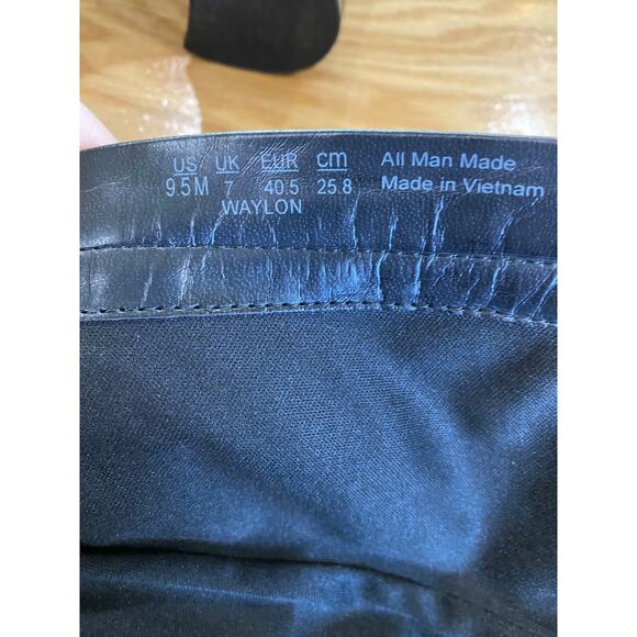 Naturalizer Waylon Women's 9.5 M Black Faux Leather Side Zip Mid-Calf Boots - Picture 7 of 8